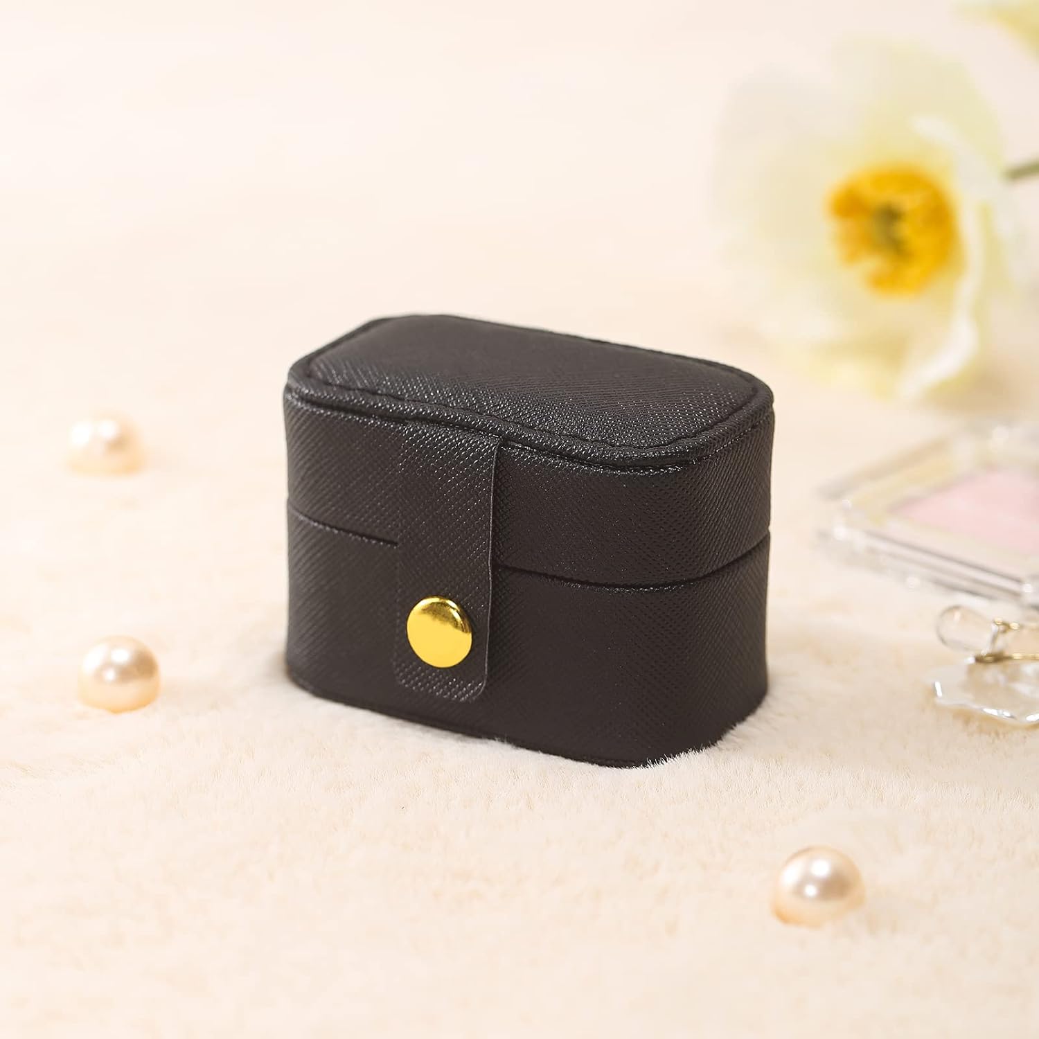 Small Jewelry Ring Box Mini Travel Jewelry Case Portable Ring Storage Case for Rings Earrings, Gifts for Women Girls, Black