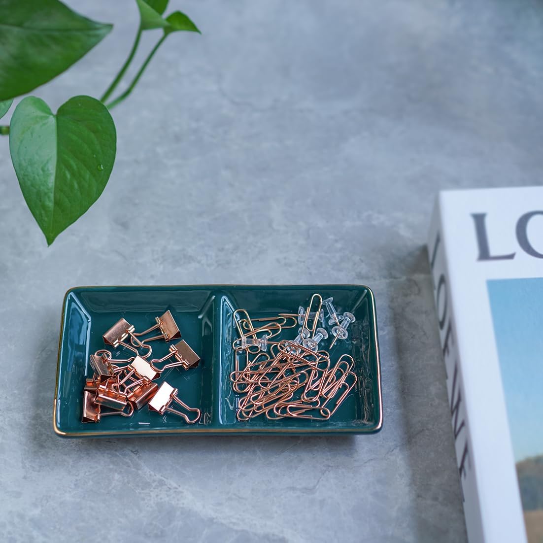 Ceramic Jewelry Dish Tray, 2 Compartment Ring Dish, Decorative Trinket Tray for Rings, Earrings, Keys, Birthday Christmas Gifts, Green