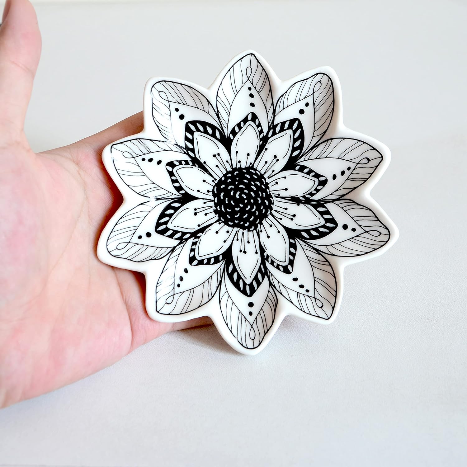 Small Flower Jewelry Dish Tray, Decorative Ceramic Trinket Dish, Modern Accent Tray for Vanity